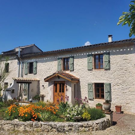Au Mas De Janita Hotell Cahuzac-sur-Vère Exteriör bild