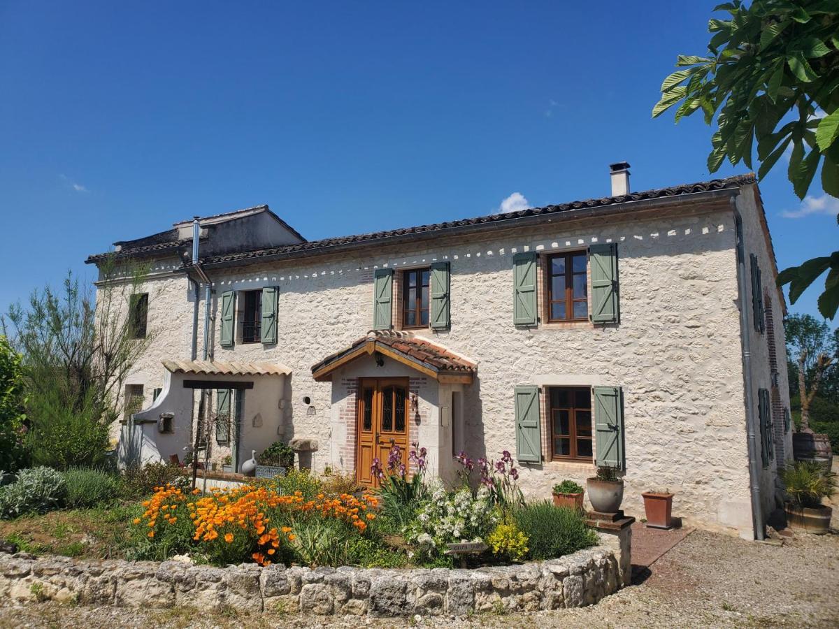 Au Mas De Janita Hotell Cahuzac-sur-Vère Exteriör bild